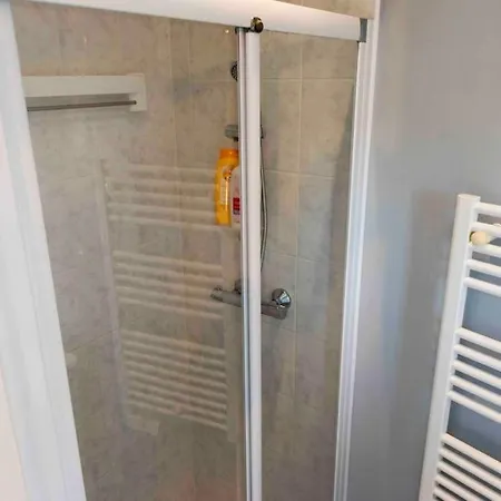 Triplex 5 Personnes Au Calme شقة *